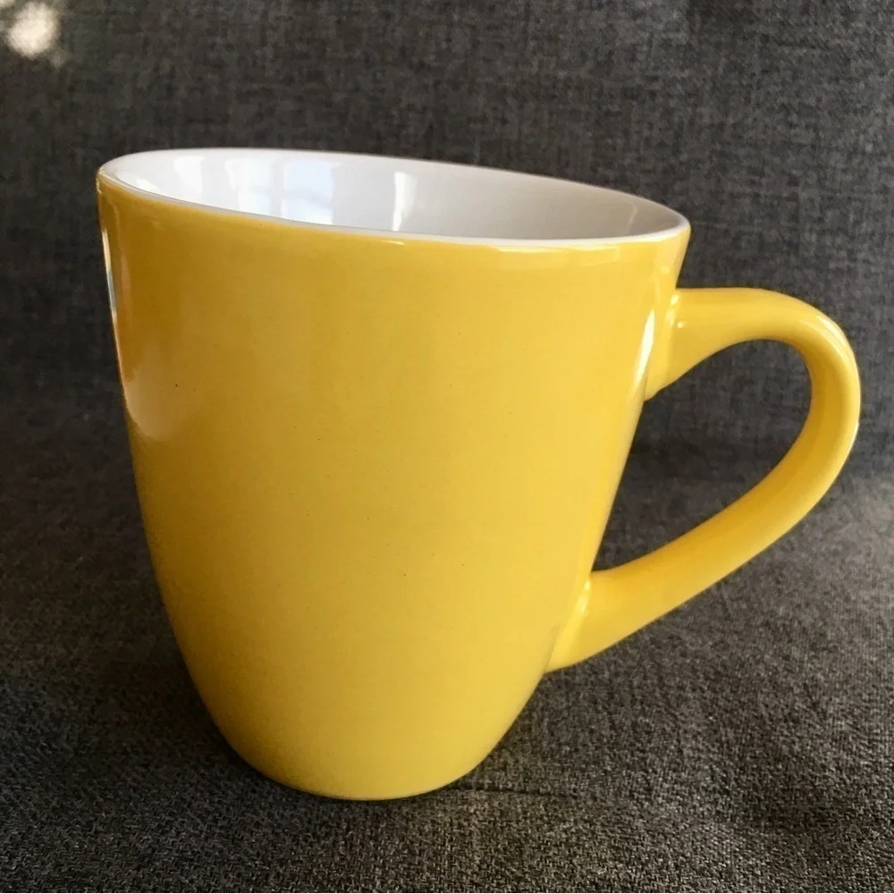 Oversized Spring Yellow Coffee Mug, 16 oz